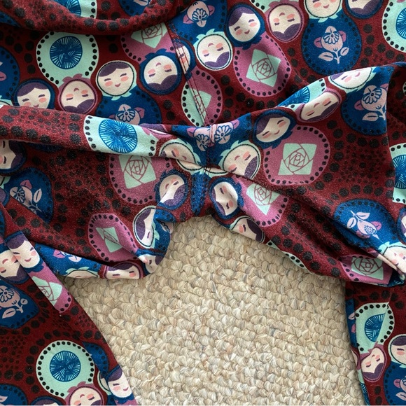 LuLaRoe Nesting Doll Leggings, OS - Picture 3 of 3